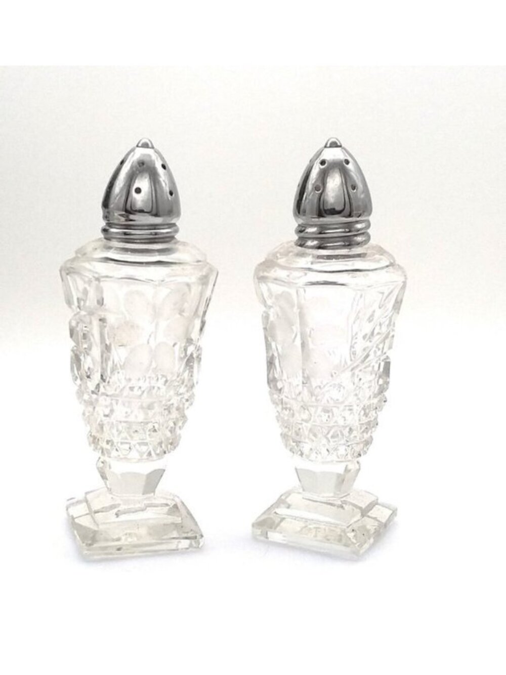 Salt & Pepper Shakers Crystal VTG Set Pedestal Base Cut Etched Frosted Flower